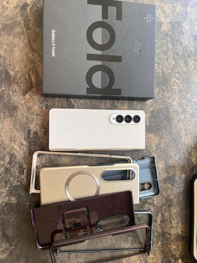 Samsung galaxy Z fold 4 - nuotraukos Nr. 3