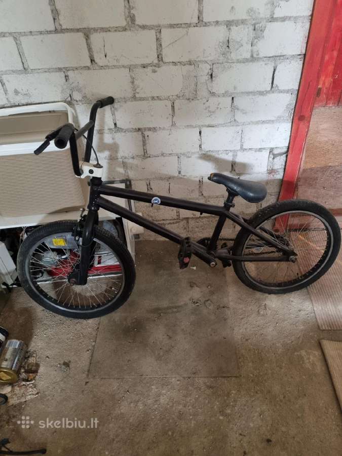 BMX dviratukas