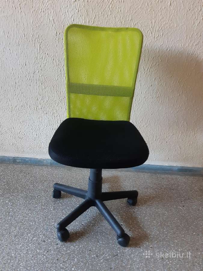 Stalas darbo kompiuterio - nuotraukos Nr. 2