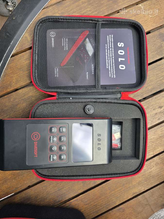 Divesoft Solo trimixo matuoklis