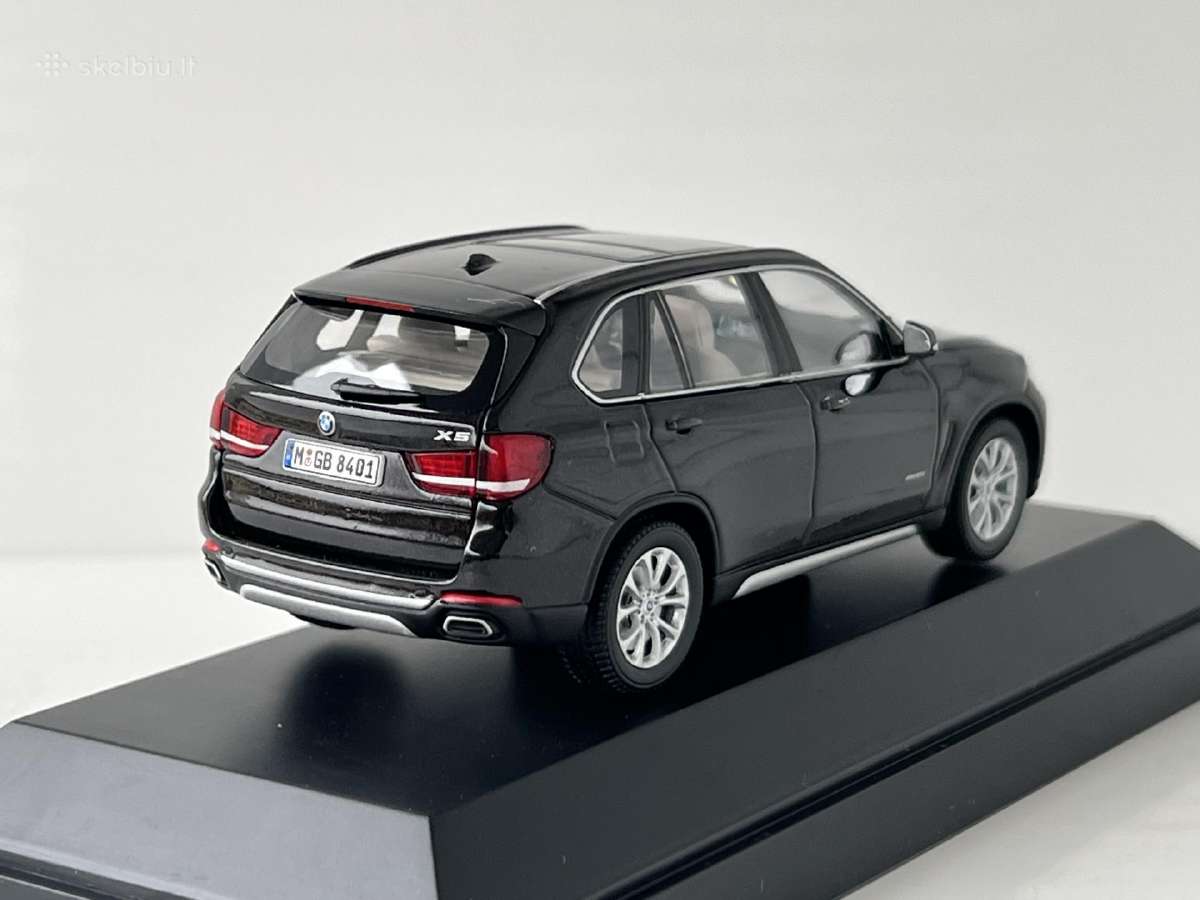 Bmw X5 1:43 - nuotraukos Nr. 6