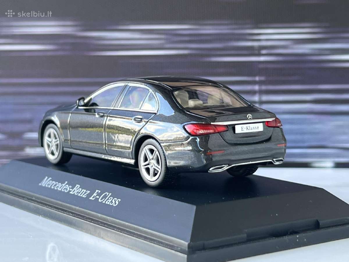 Mercedes Benz E W213 1:43 - nuotraukos Nr. 7