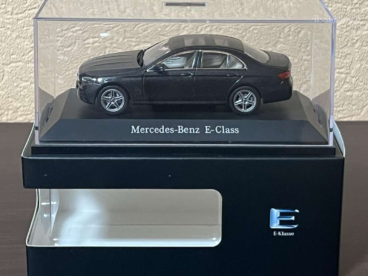 Mercedes Benz E W213 1:43 - nuotraukos Nr. 8