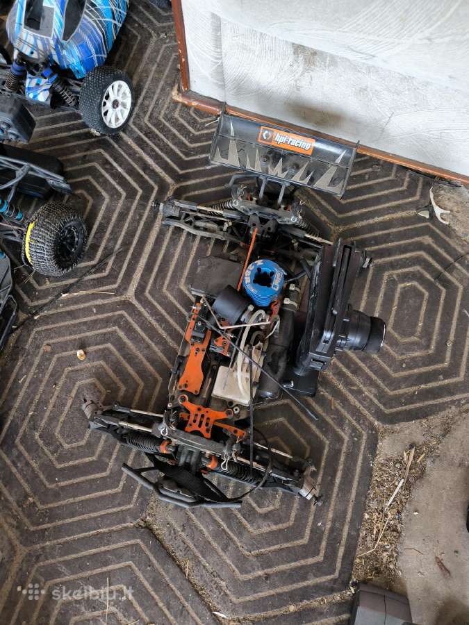 RC Radio bangų valdomų automodelių šrotas - nuotraukos Nr. 35