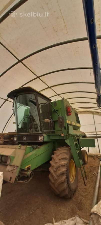 John Deere 1065