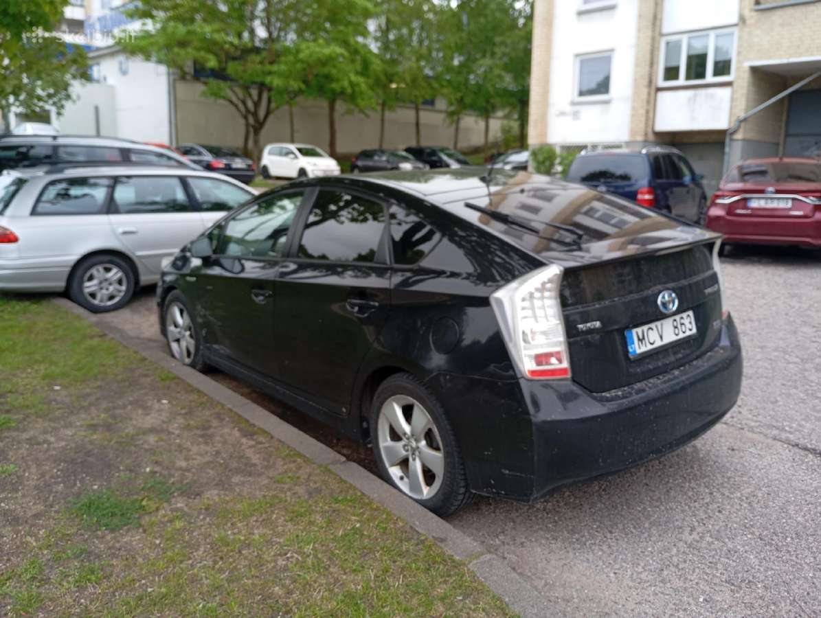 Toyota Prius nuoma - nuotraukos Nr. 22