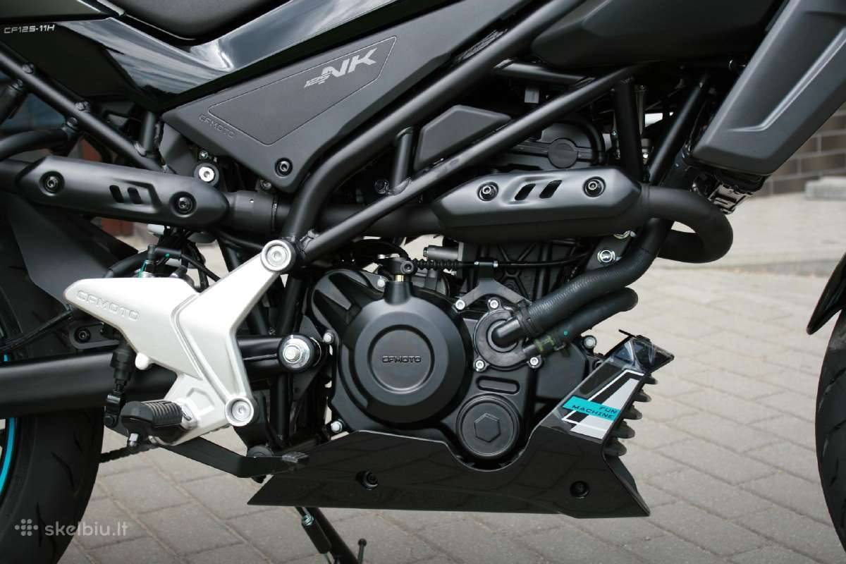 Naujiena motociklas Cfmoto 125 nk Abs - nuotraukos Nr. 9