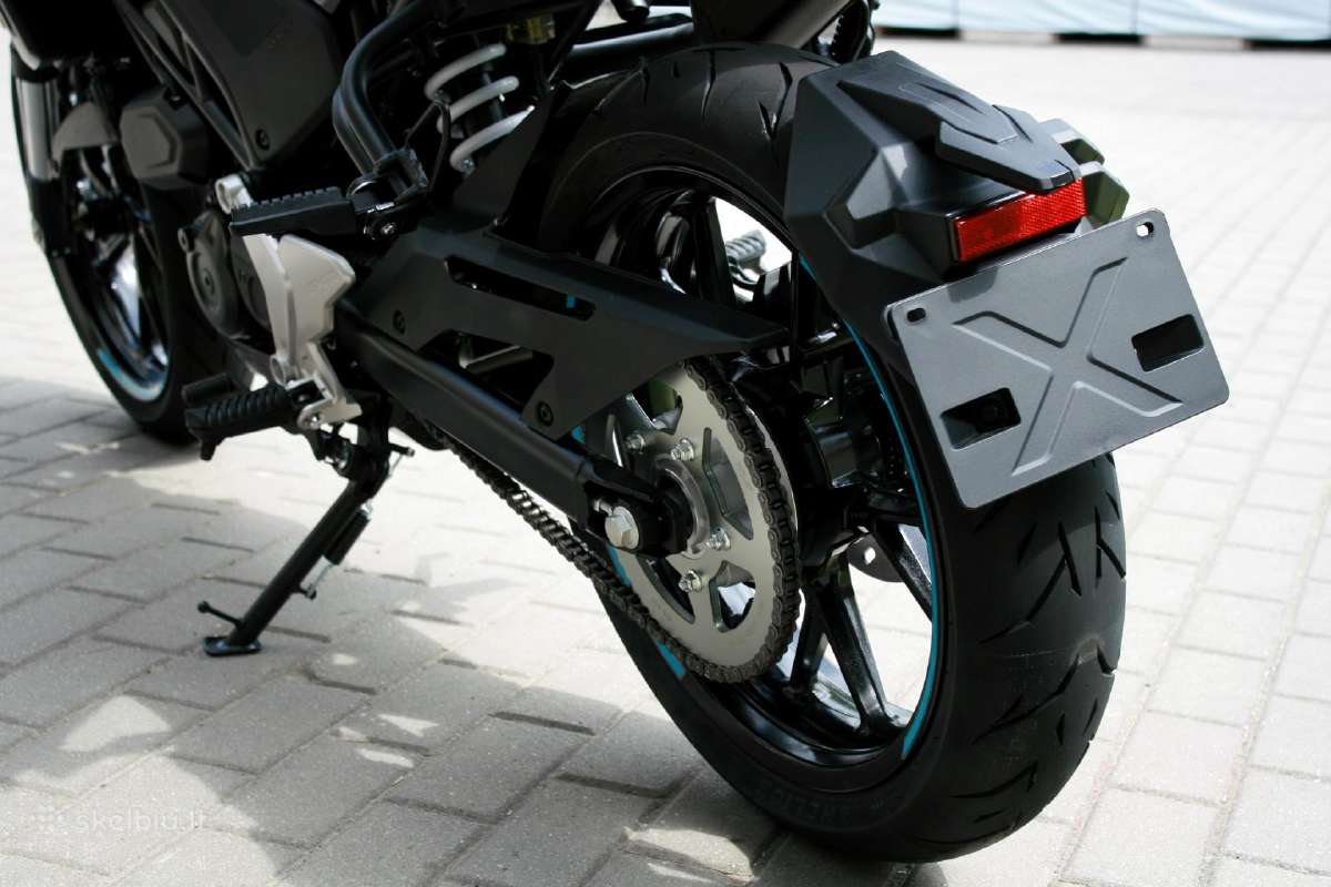 Naujiena motociklas Cfmoto 125 nk Abs - nuotraukos Nr. 15