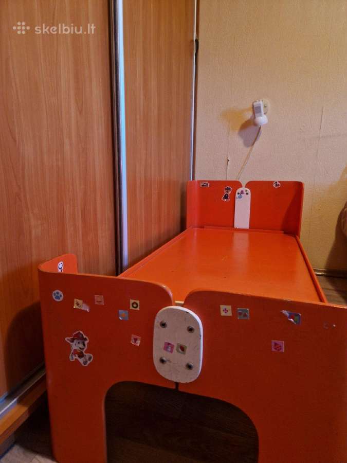 Vaikiška lovytė ir čiužinukas