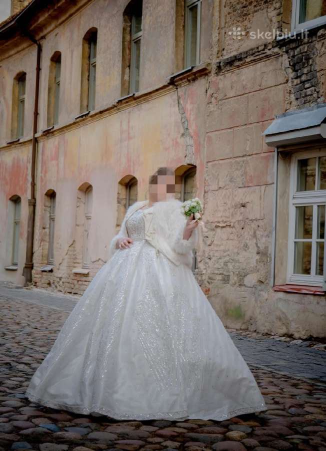 Vestuvinė suknelė