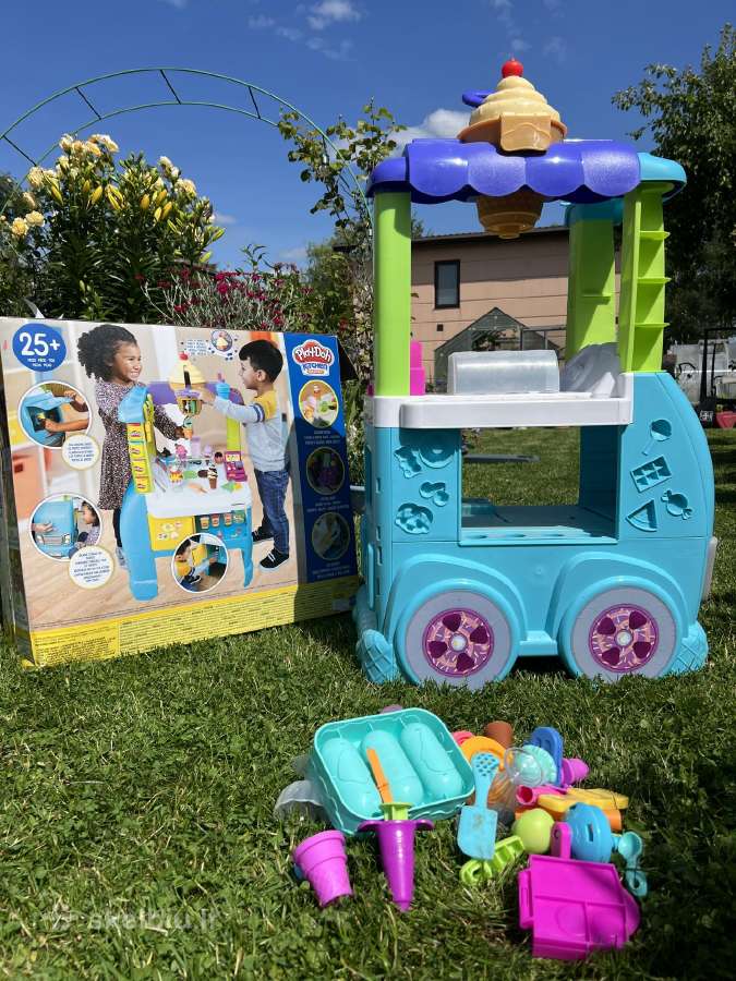 Play-doh ice cream truck