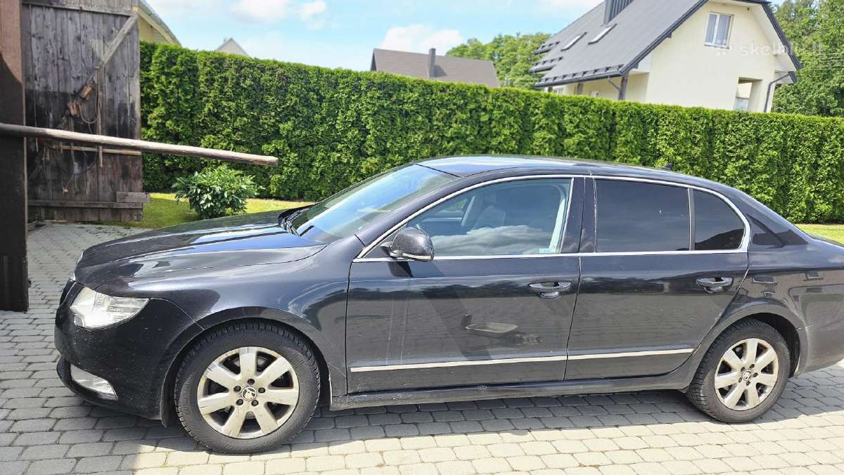 Parduodu Škoda Superb 2.0 Tdi Comfort M6 - nuotraukos Nr. 7