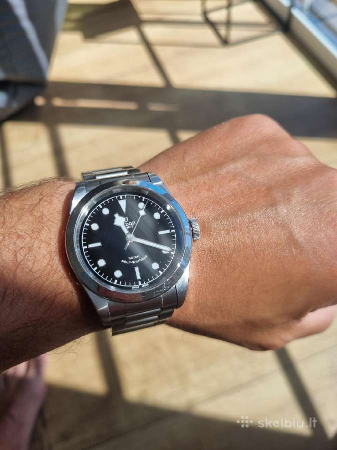 Parduodu Tudor black bay 41 automatinis