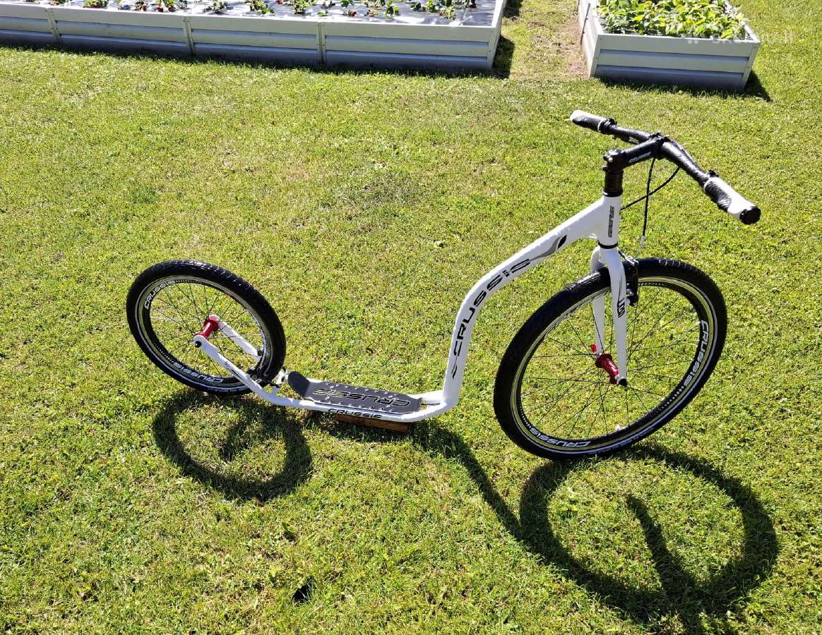Paspirtukas Crussis Urban 4.1