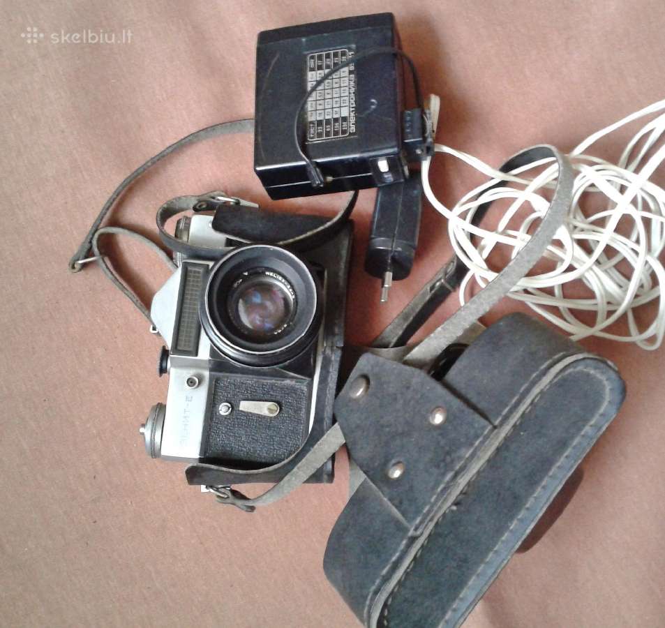Fotoaparatai Zenit E ir Elikon 35c, autofokus