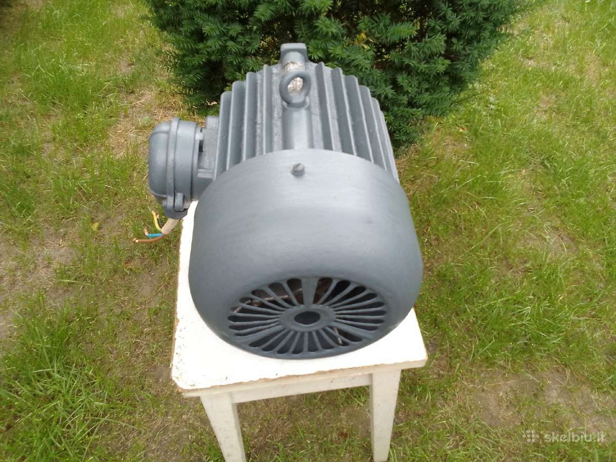 Trifazis elektros variklis 4kw 3000 apsukų