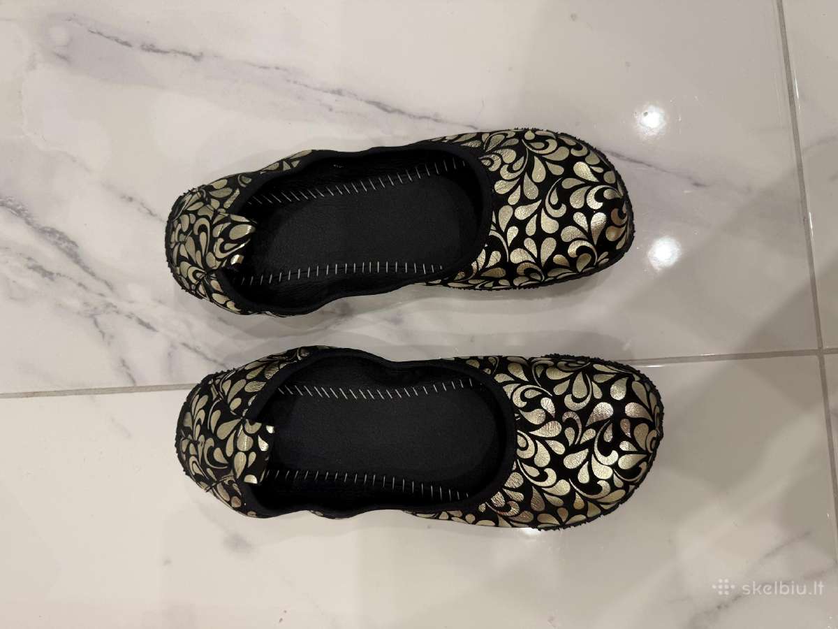 Barefoot bateliai