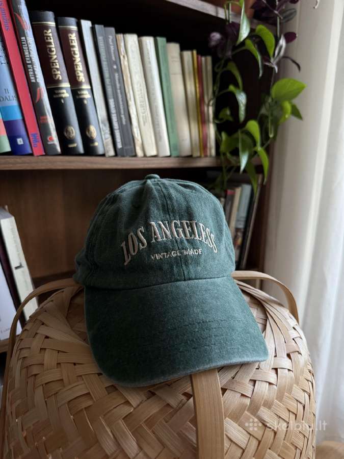 Vintage unisex green cap