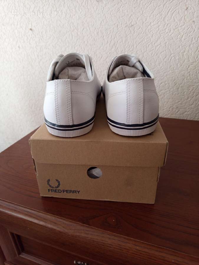 Natūralios odos vyriški Fred Perry bateliai