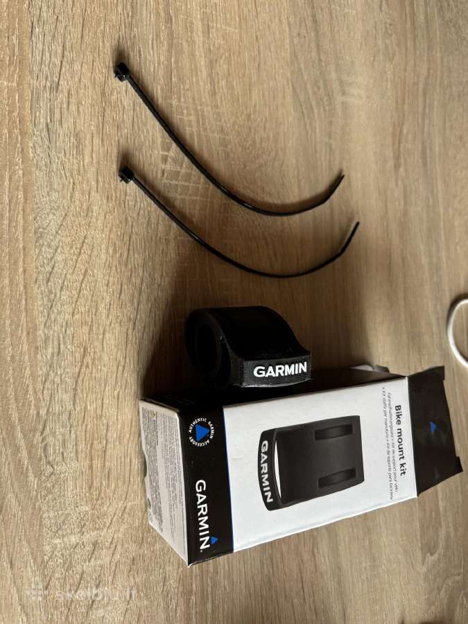 Garmin bike mount kit
