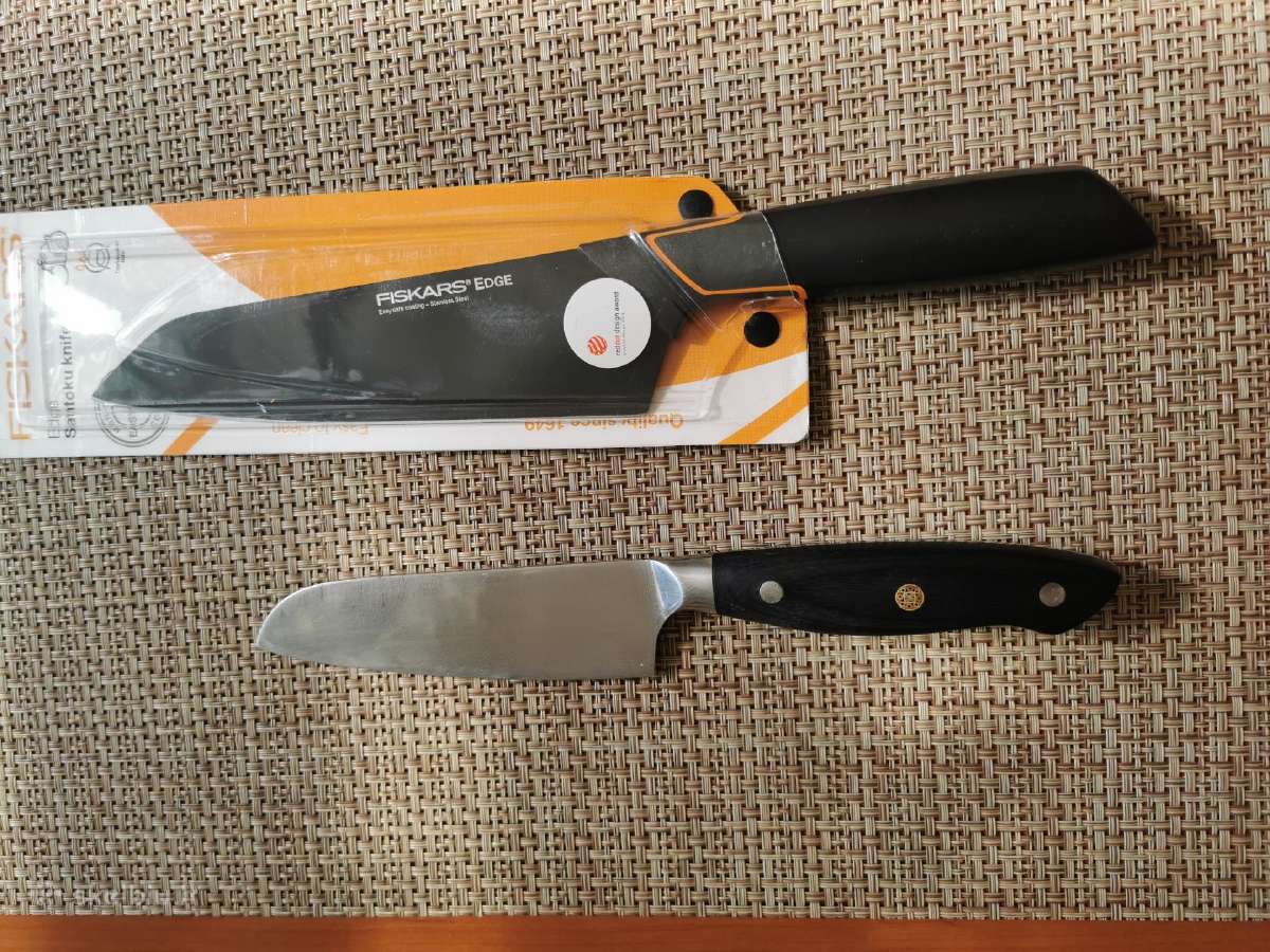 Peilis Fiskars, Santoku forma.