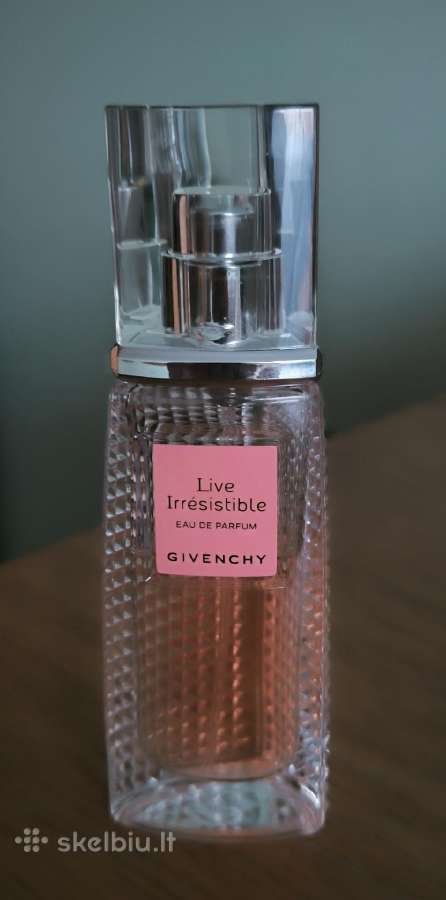 Givenchy live irresistible