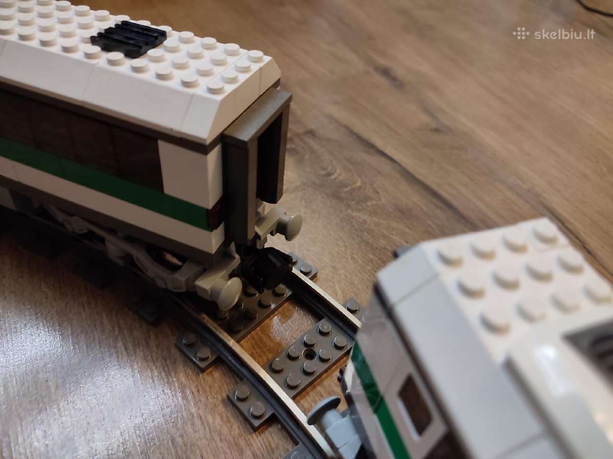 Lego World City 4511 Greitaeigis traukinys - nuotraukos Nr. 16
