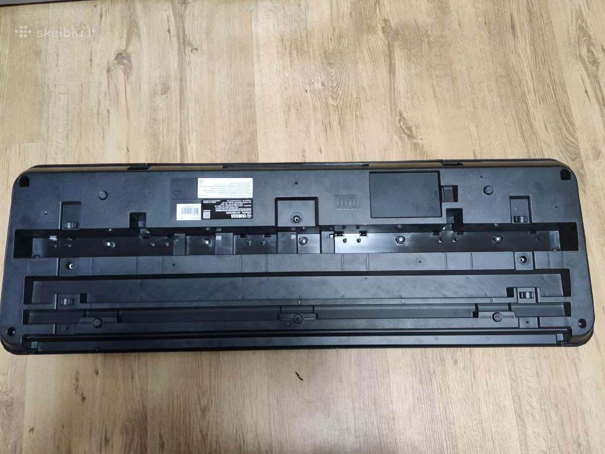Parduodamas sintezatorius Yamaha psr-e283 - nuotraukos Nr. 3