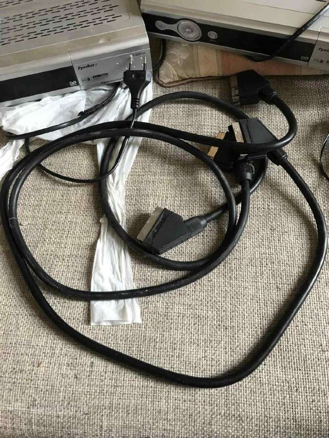 Fyscher F-303fta Sat TV imtuvas 2 Vnt ir stiprekai - nuotraukos Nr. 4