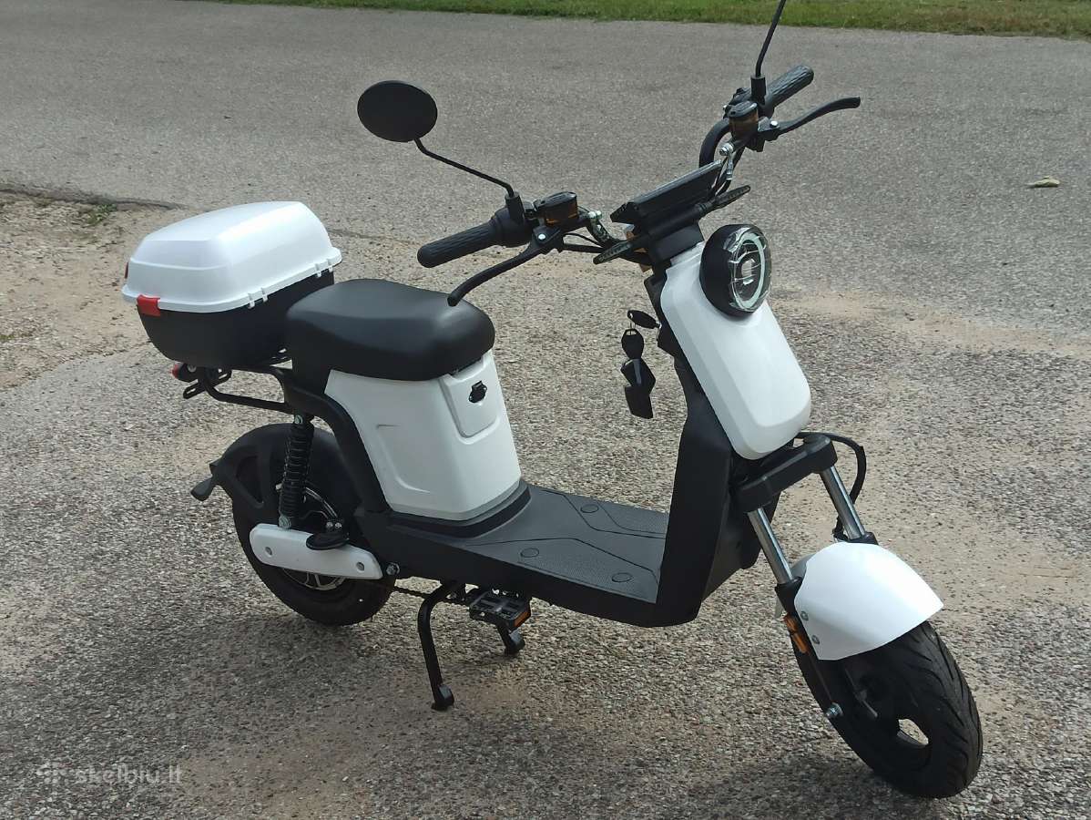 Naujas Elektrinis dviratis Cooperis citycoco riedi