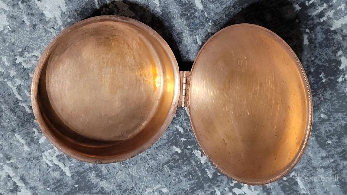 Žalvarinė senovinė "sofos" peleninė. Itališka. - nuotraukos Nr. 3
