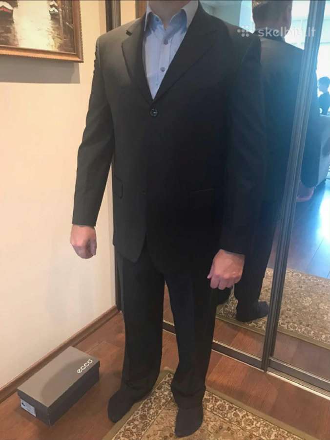 Vyriškas kostiumas