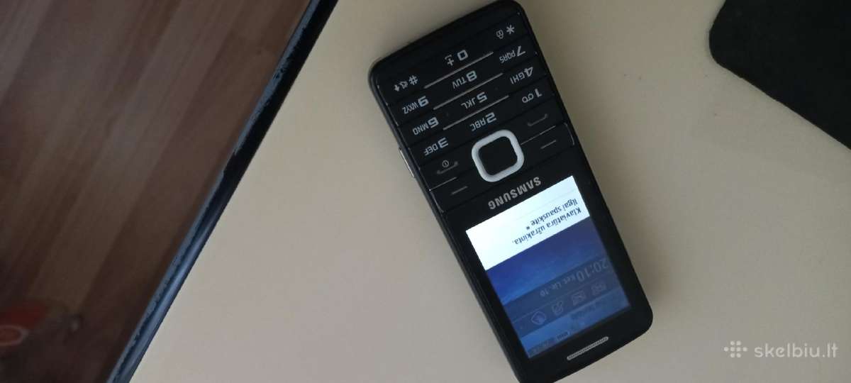 Sveiki parduodu telefonus.