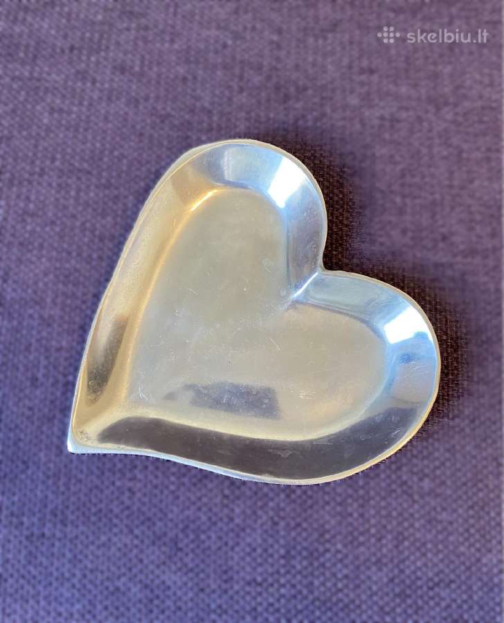 Metalinė lėkštė/padėklas