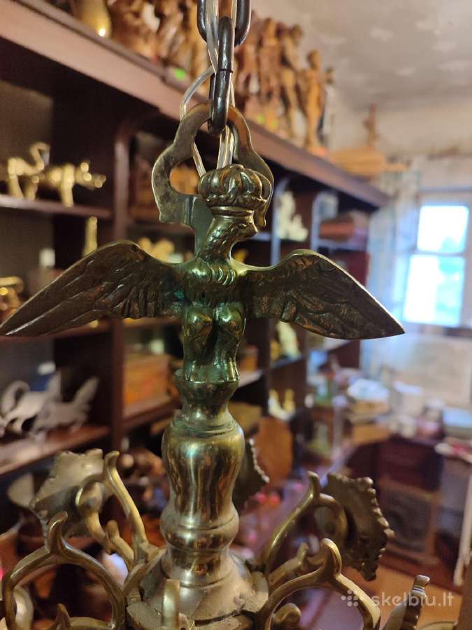 Žalvarinis sunkus šviestuvas