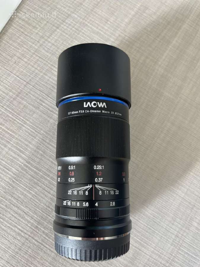 Laowa 65mm f/2.8 2x Ultra Macro lens/ Fujion