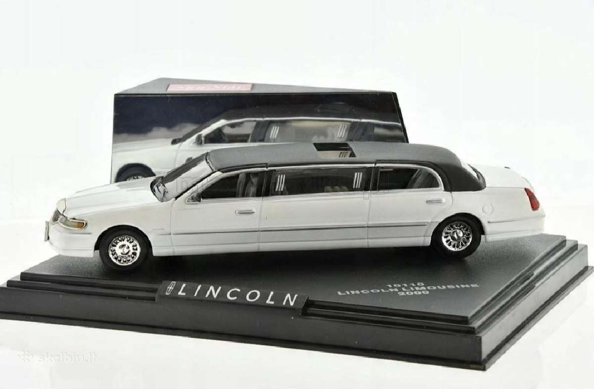 Lincoln Limousine