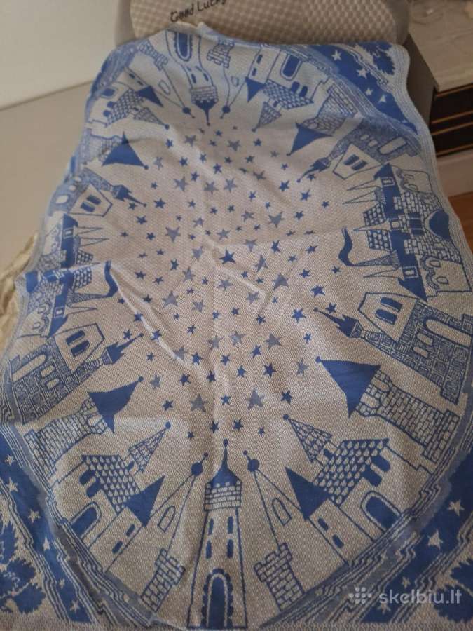 Užtiesalas vaikiškai lovai