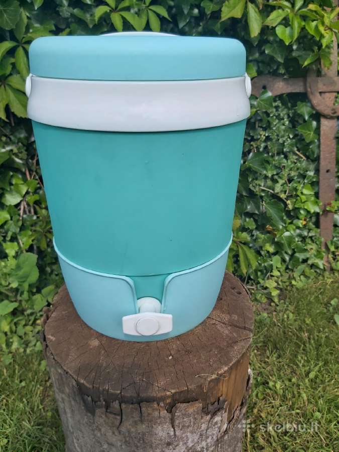 Indas rezervuaras vandeniui ar gėrimams gamtoje - nuotraukos Nr. 4