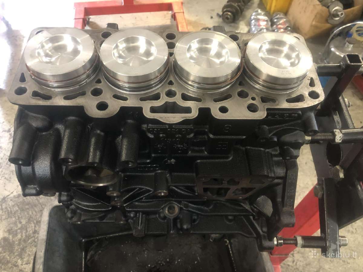 VW Caddy 2,0tdi Dfsd variklis (pilnai restauruotas - nuotraukos Nr. 4