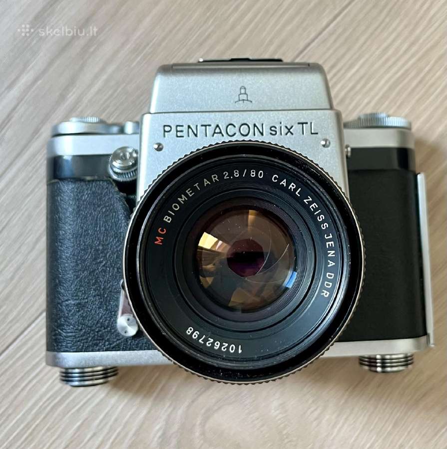 Pentacon six su Zeiss