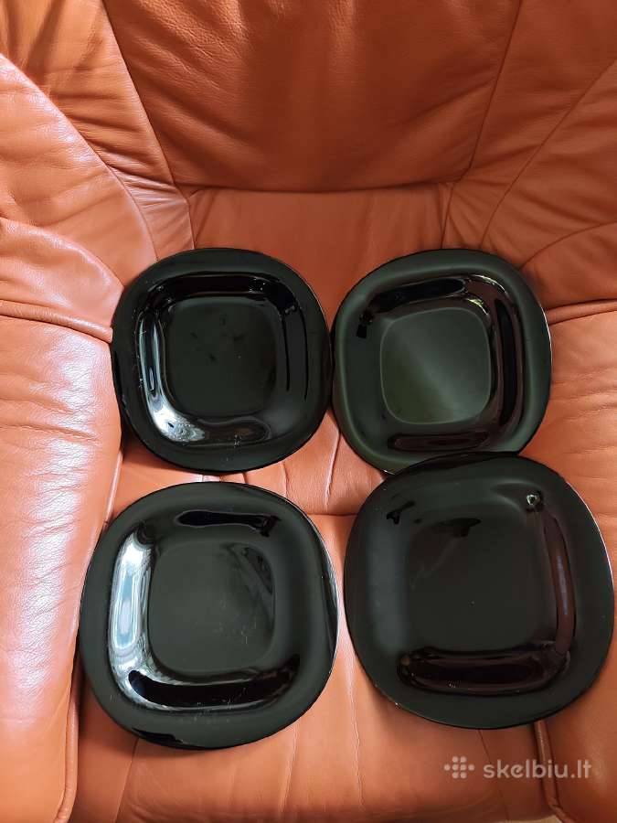 27 cm skersmens juodos 4 vnt lėkštės antram patiek