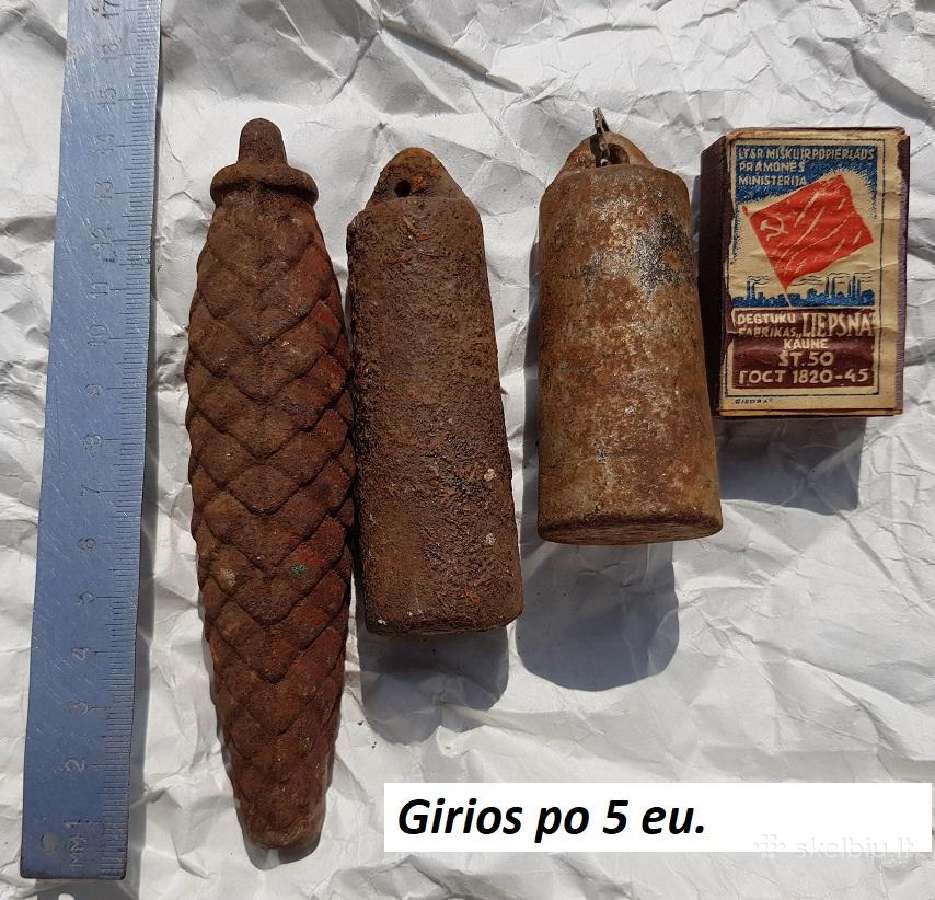 Įvairios senienos iš stalčių - nuotraukos Nr. 12