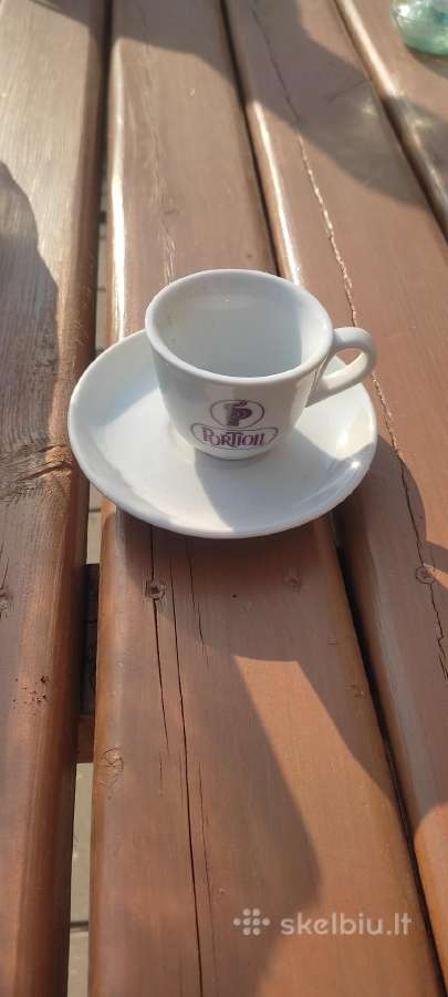 Portioli kapučino kavos puodeliai su lėkštutėmis - nuotraukos Nr. 2