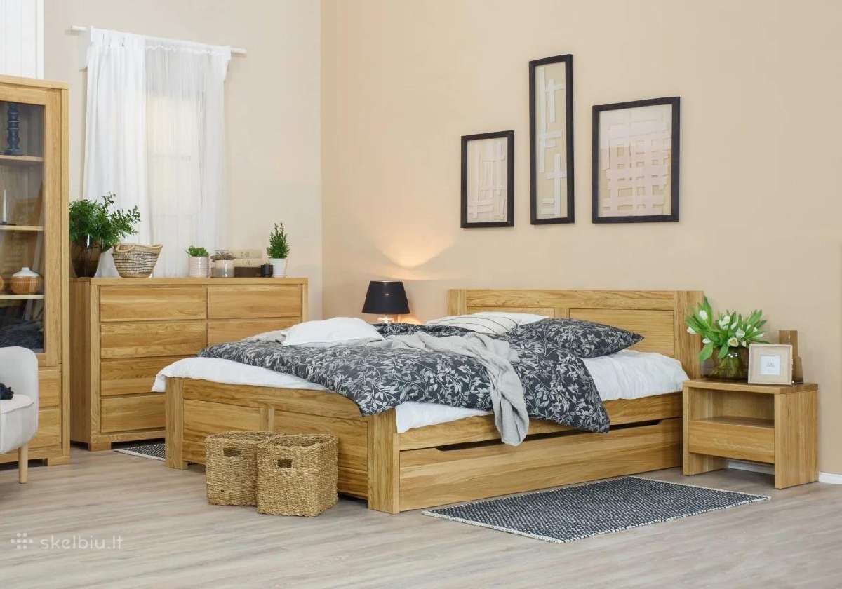 Ąžuolinė lova masyvas 160x200 Vilnius 1218€