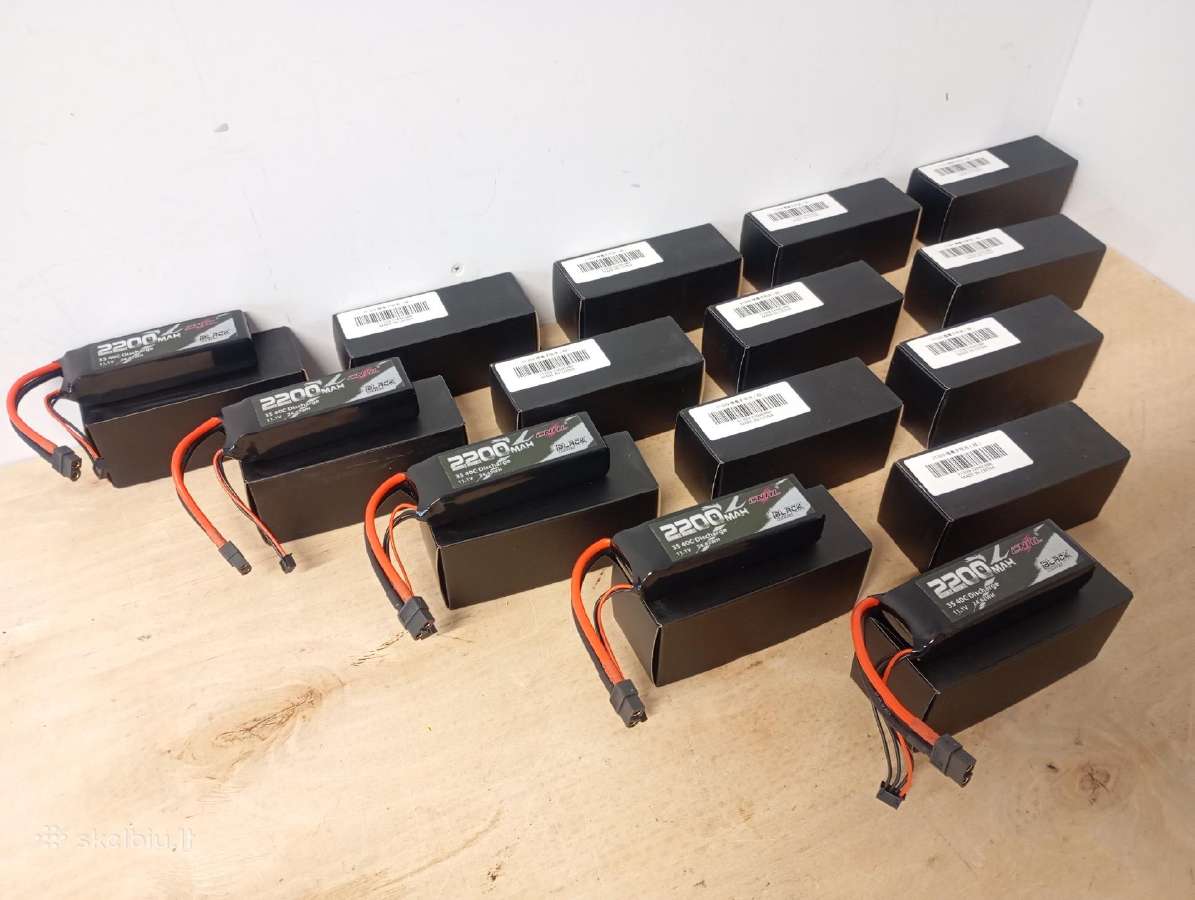 Naujos Cnhl Black Series 3s 2200mah 40c lipo
