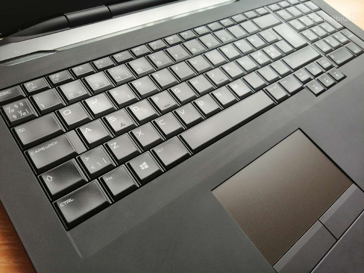 Alienware M17x R5 (Ranger) i7, SSD, HDD, Gtx 32gb - nuotraukos Nr. 10