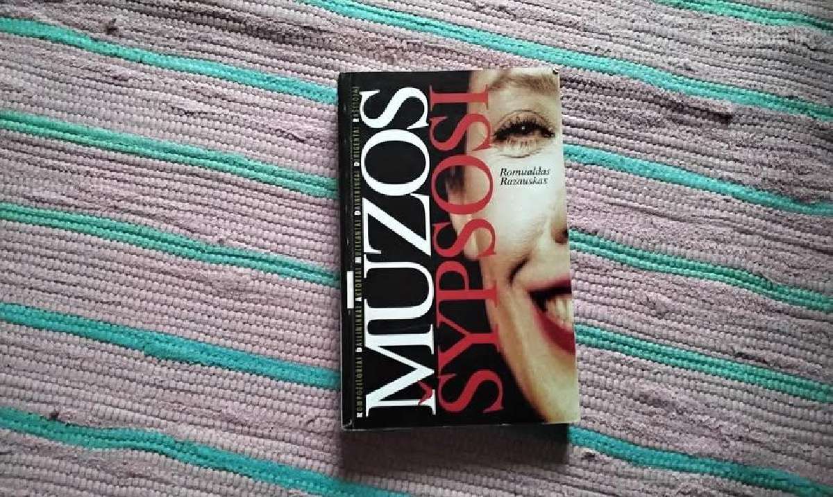 Mūzos šypsosi Romualdas Razauskas