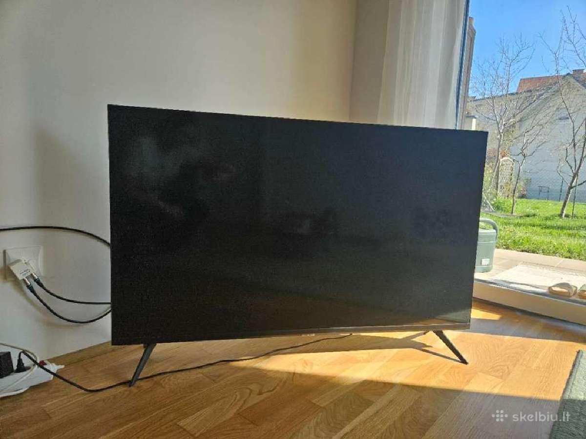 LED Smart Uhd 4k TV Samsung 50" 127cm ekrano defek