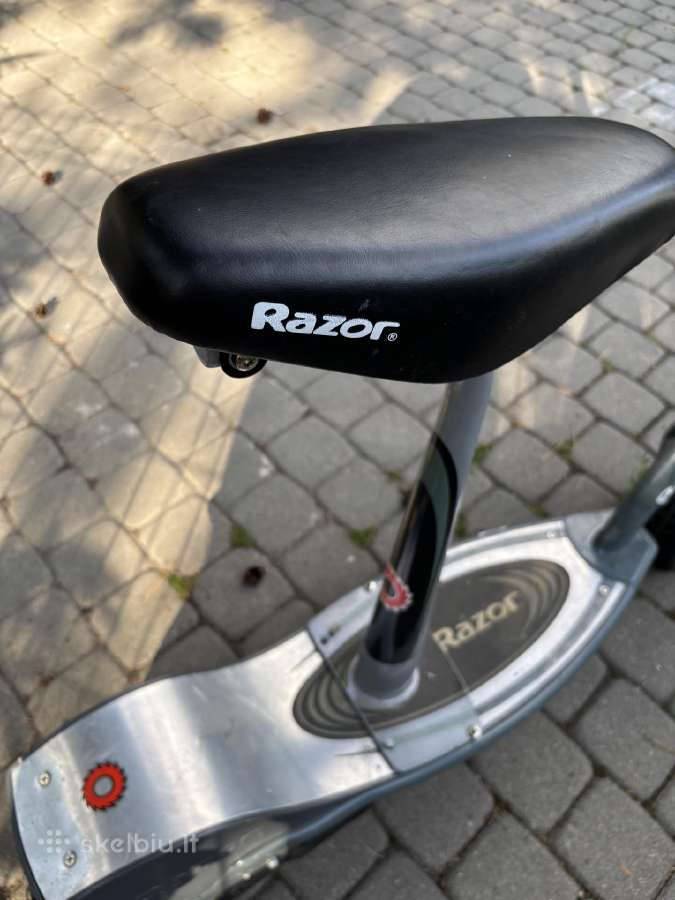Elektrinis paspirtukas Razor - nuotraukos Nr. 3